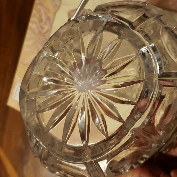 Vintage Bleikristall Lead Crystal Basket with Metal Handle West Germany Frosted - Picture 3 of 3